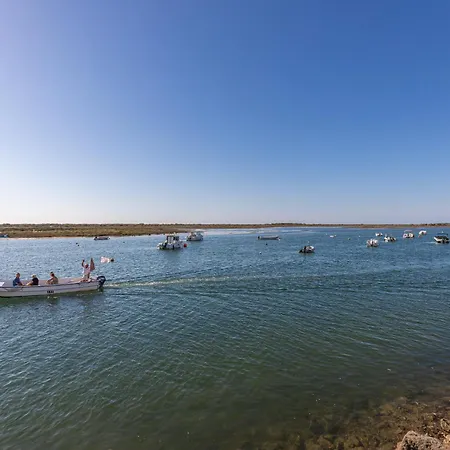 Casa Pips-elegant 3 Bed House In O Pomar