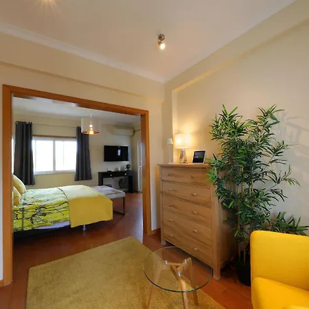 Hébergement de vacances Casa Pips-elegant 3 Bed House In O Pomar Cabanas De Tavira