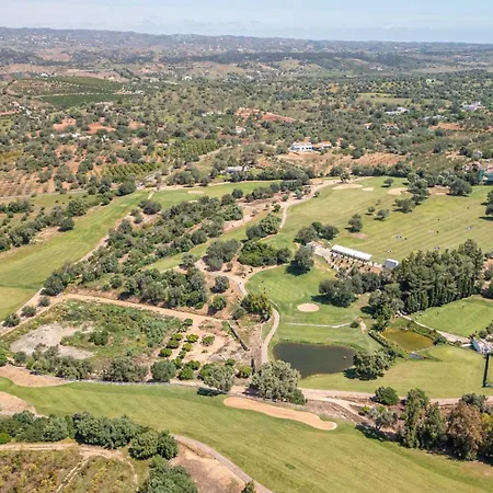 Casa Pips-elegant 3 Bed House In O Pomar